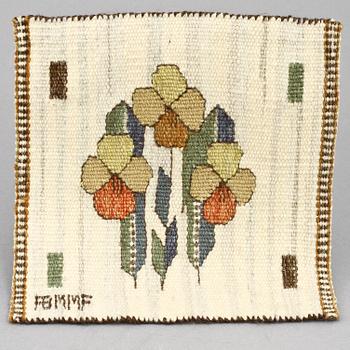 VÄVNAD, rölakansteknik med broderi, AB Märta Måås-Fjetterström, 1900-talets andra hälft.