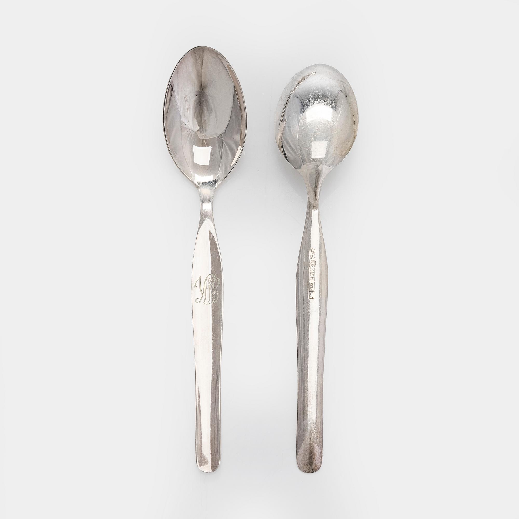 Tapio Wirkkala, lusikoita, "Tapio" 30 kpl hopeaa, Kultakeskus Hämeenlinna 1960-1970-luku.