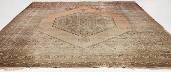 Rug, Tabriz, antique finish, approx. 395 x 275 cm.