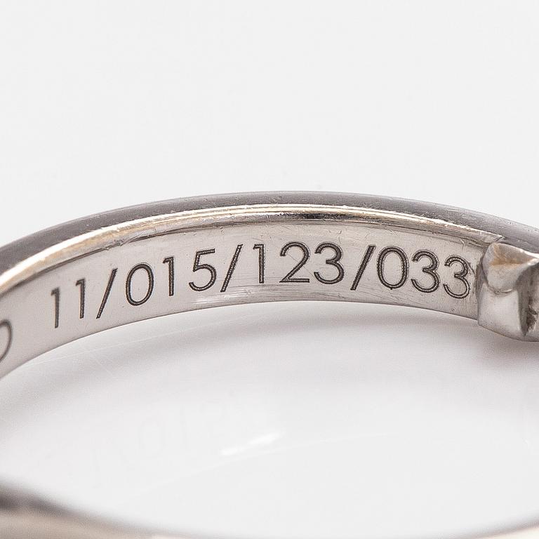 Sormus, briljanttihioitettu timantti 1,01 ct, platinaa.