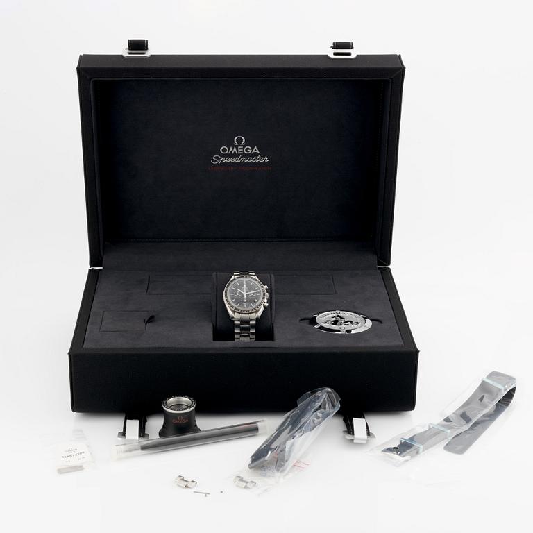 Omega, Speedmaster, Professional, Moonwatch, chronograph, wristwatch, 42 mm.