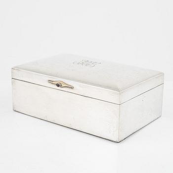 A silver box, mark of AG Dufva, Stockholm 1917.