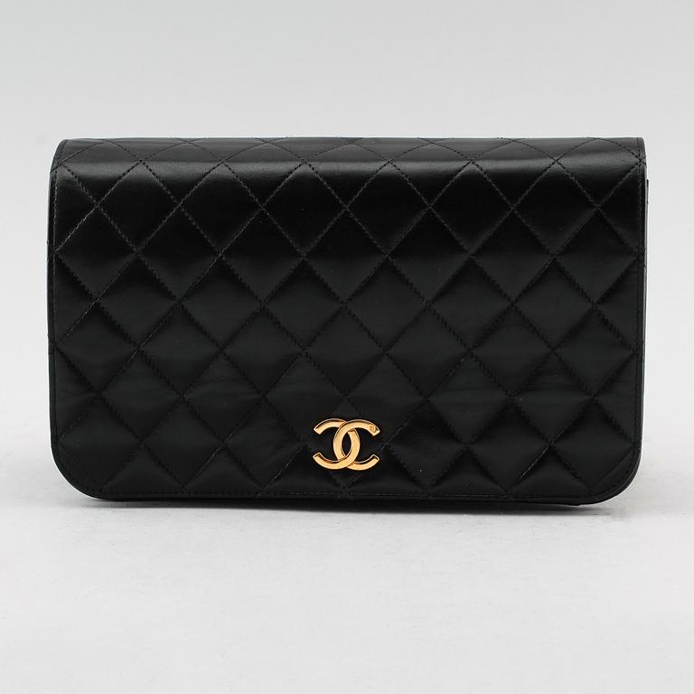 VÄSKA, Chanel.