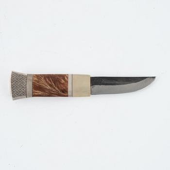 Per-Erik Nilsson, a reindeer hornknife, signed.