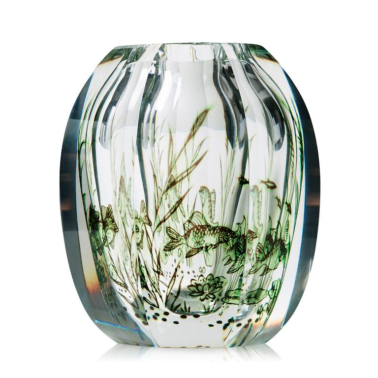 An Edward Hald 'graal' glass vase, Orrefors 1943.