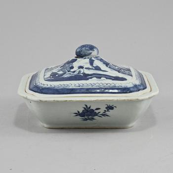 LOCKKAROTT, porslin, Kina, 1800-tal.