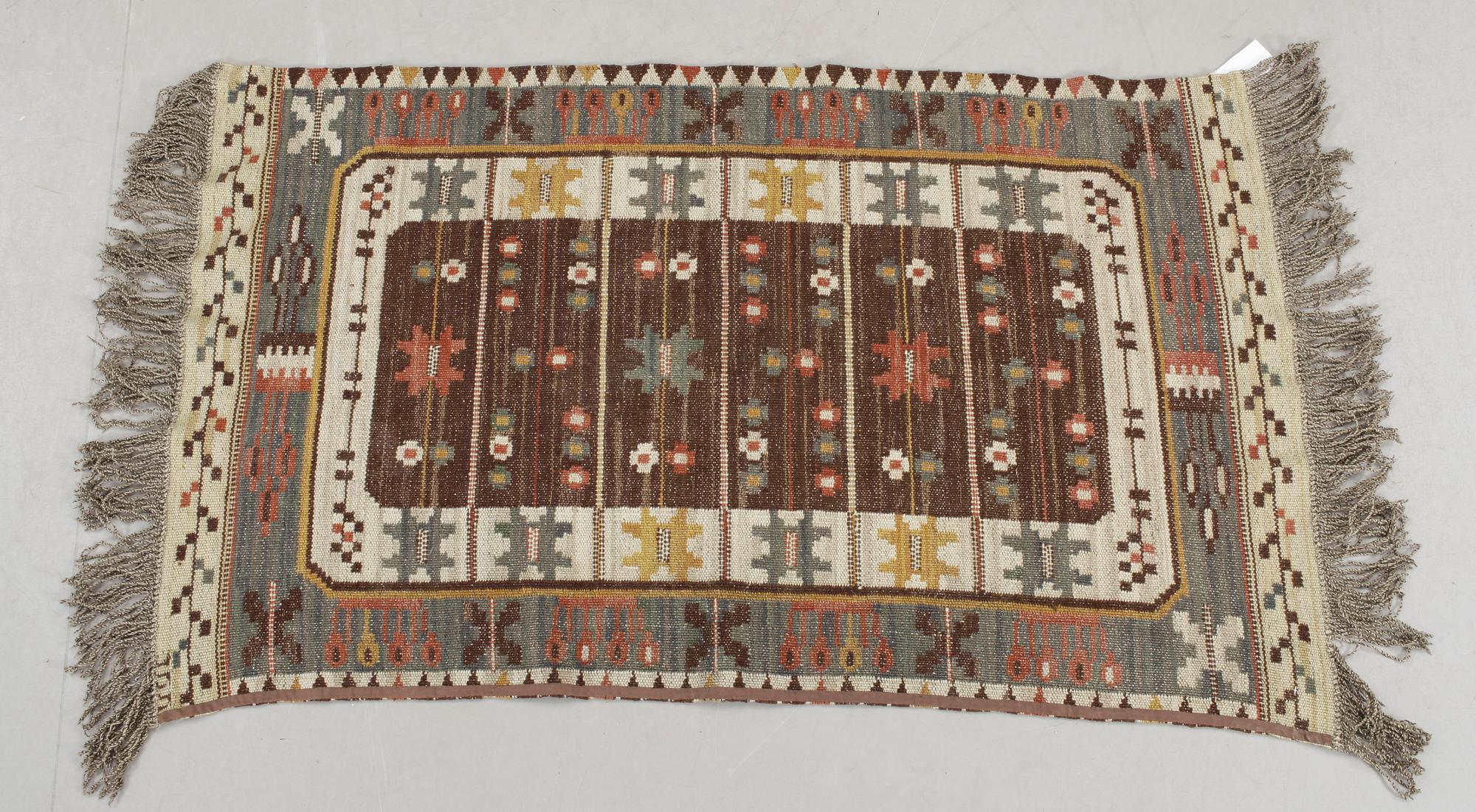 MÄRTA MÅÅS-FJETTERSTRÖM, vävnad, märkt MMF, ca 138 x 83 cm.