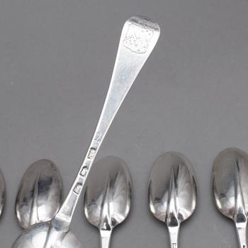 RÅTTSVANSSKEDAR, 4+3, silver, London bla 1730. Tot ca 446 gram.