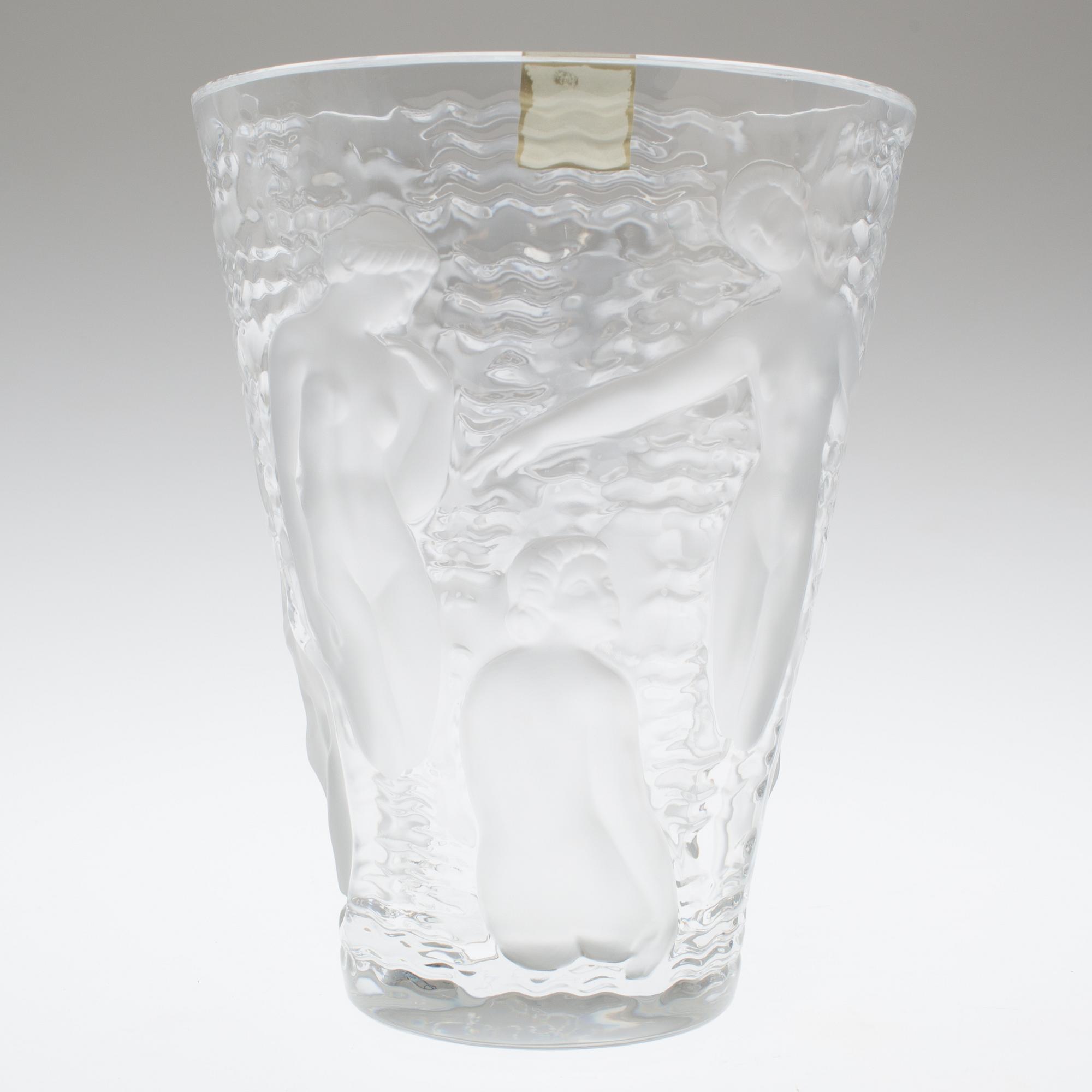 A French 'Ondines' glass Laligue vase, signed 'Lalique France'.