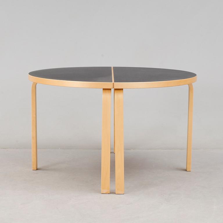 MATBORD, tvådelat, bord 96, Alvar Aalto, Artek, Finland, 1980-tal.