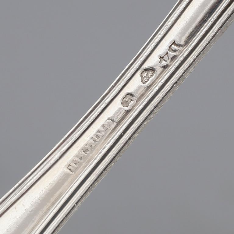 BESTICK, 10 delar, olika modeller, svenska stämplar, 1800-tal. Vikt ca 600 g.