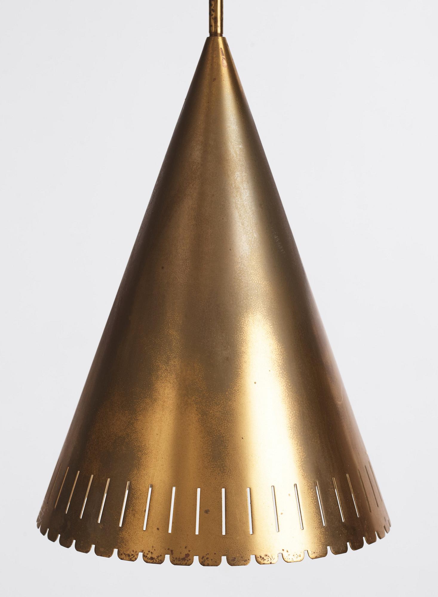 Harald Notini, taklampor, ett par, modell "11773", Arvid Böhlmarks Lampfabrik, Stockholm 1940-50-tal.
