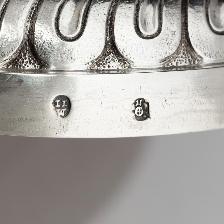 Kungliga kandelabrar, ett par, för två ljus, silver, Österrike, lgnaz Joseph Würth, Wien 1779, Louis XVI.