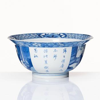 A blue and white bowl, Qing dynasty, Kangxi (1662-1722).