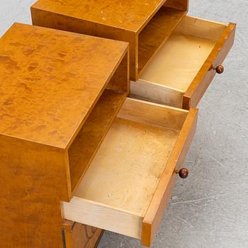 Sängbord, ett par, 1920/30-tal.