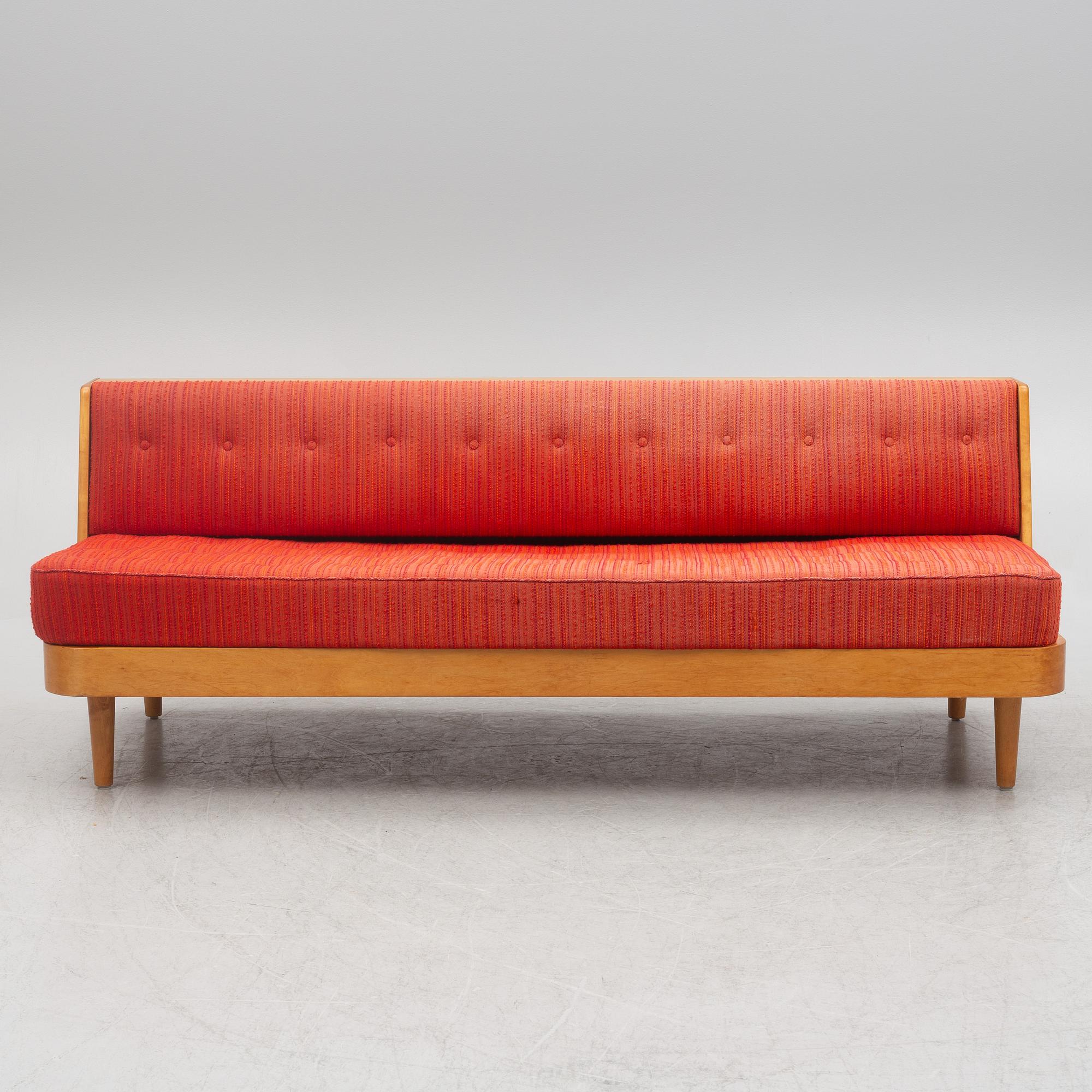 A sofa/daybed, Sweden, mid-20th century.