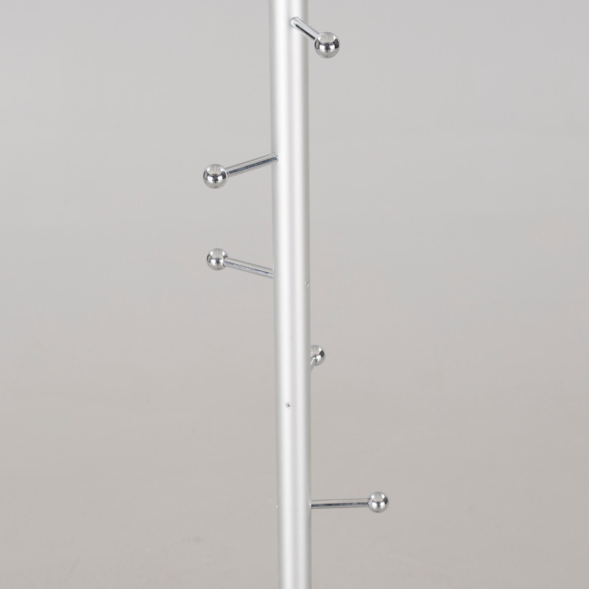 JOSEP M MASSANA & JOSEP M TREMOLEDA, tamburmajor, "Mirac", Mobles 114, omkring år 2000.