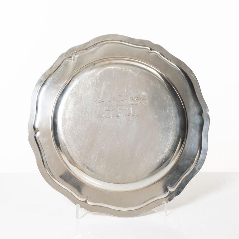 Fat, 2 st, silver, rokokostil, bl.a. Silvervarufabriken F D Erlandsson, Kristianstad 1926.