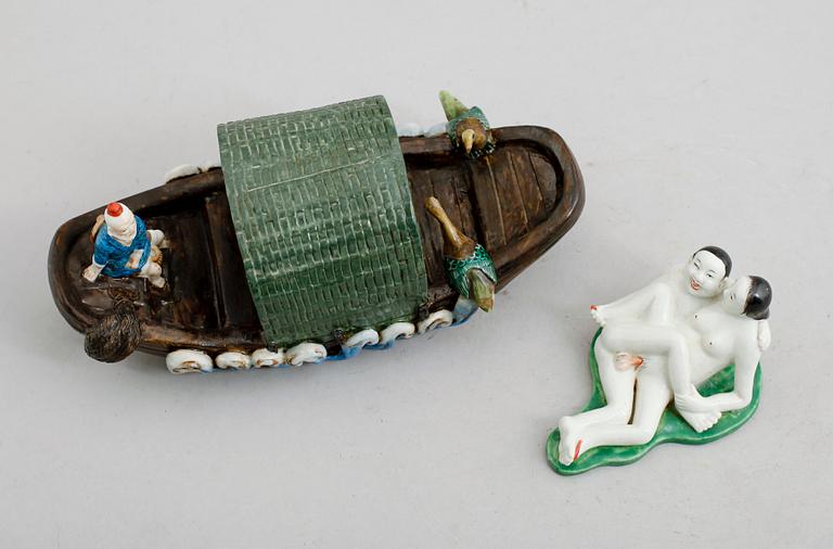 FIGURER, 2 st, porslin, Kina, sent 1900-tal.