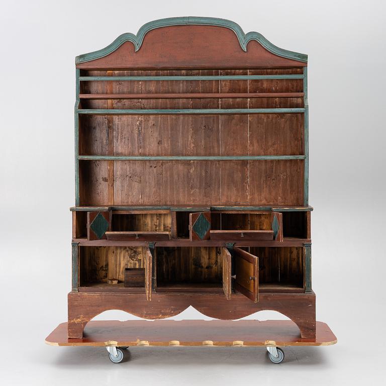 A plate shelf, 19th century.