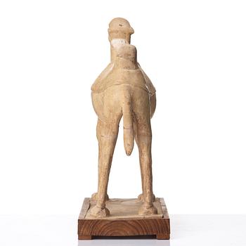 KAMEL, lergods. Tangdynastin (618-906).