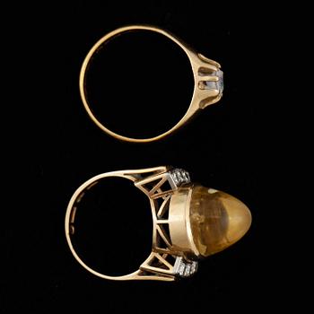 RINGAR, 2 st, 18k guld. Total vikt ca 11,5 gram.