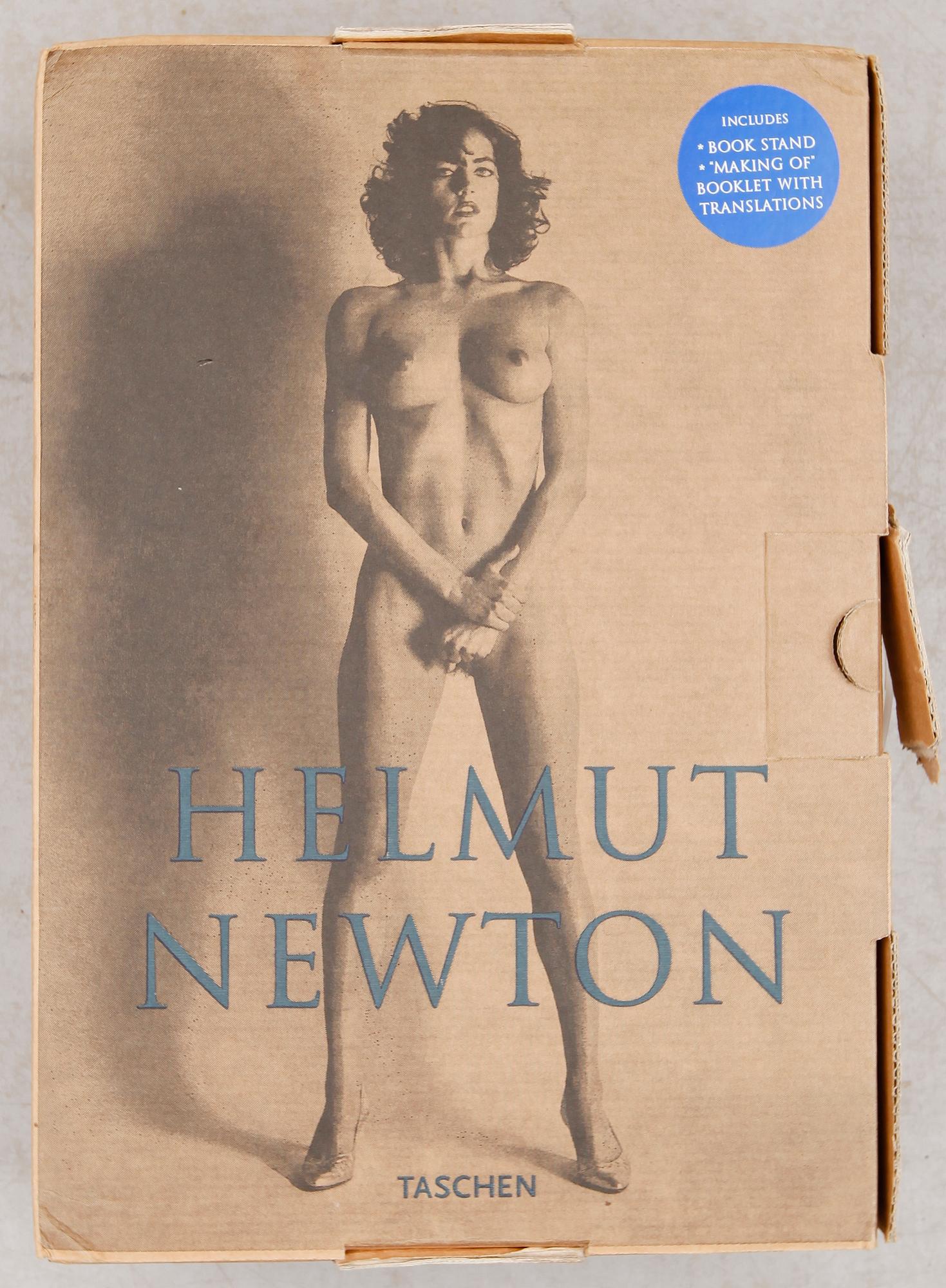 BOK: Helmut Newton edited by June Newton, Taschen 2009.