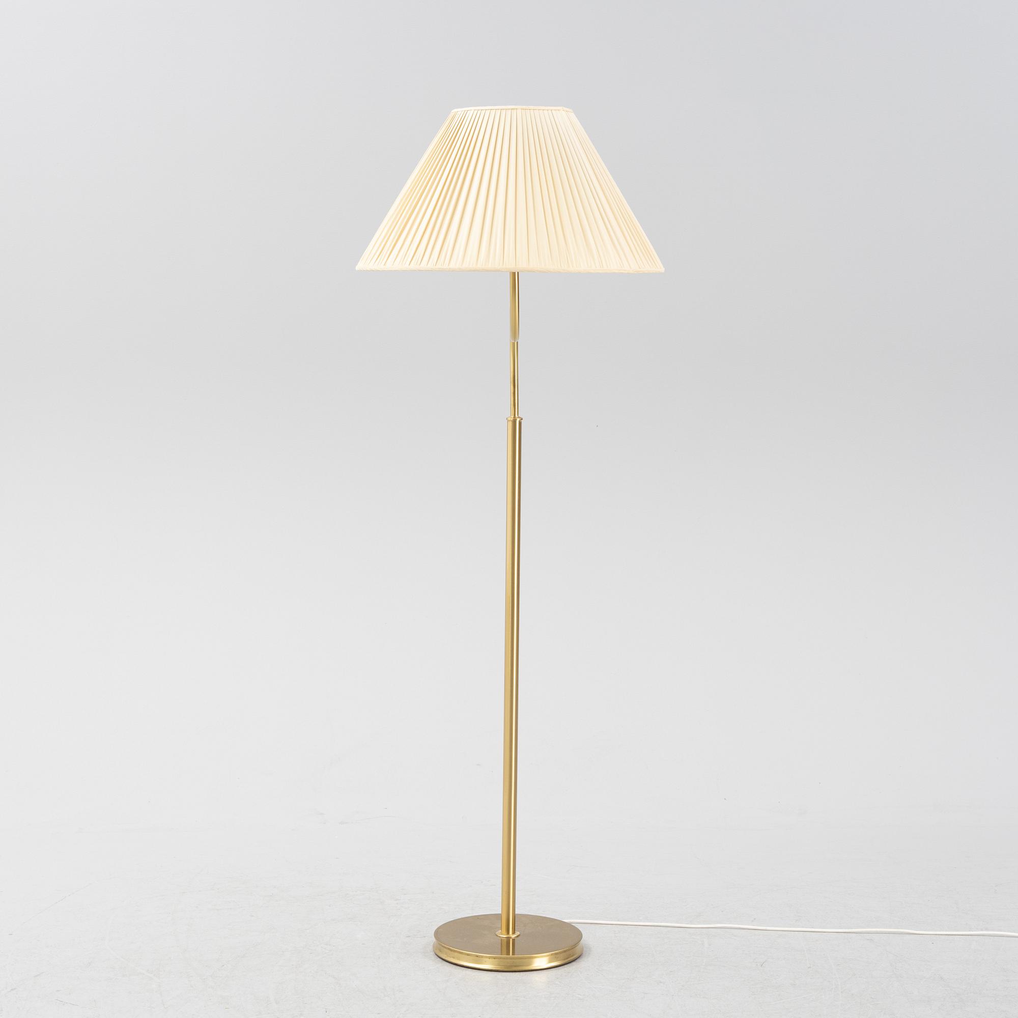 Josef Frank, golvlampa, modell 2368, "Stora Kamelen", Firma Svenskt Tenn.