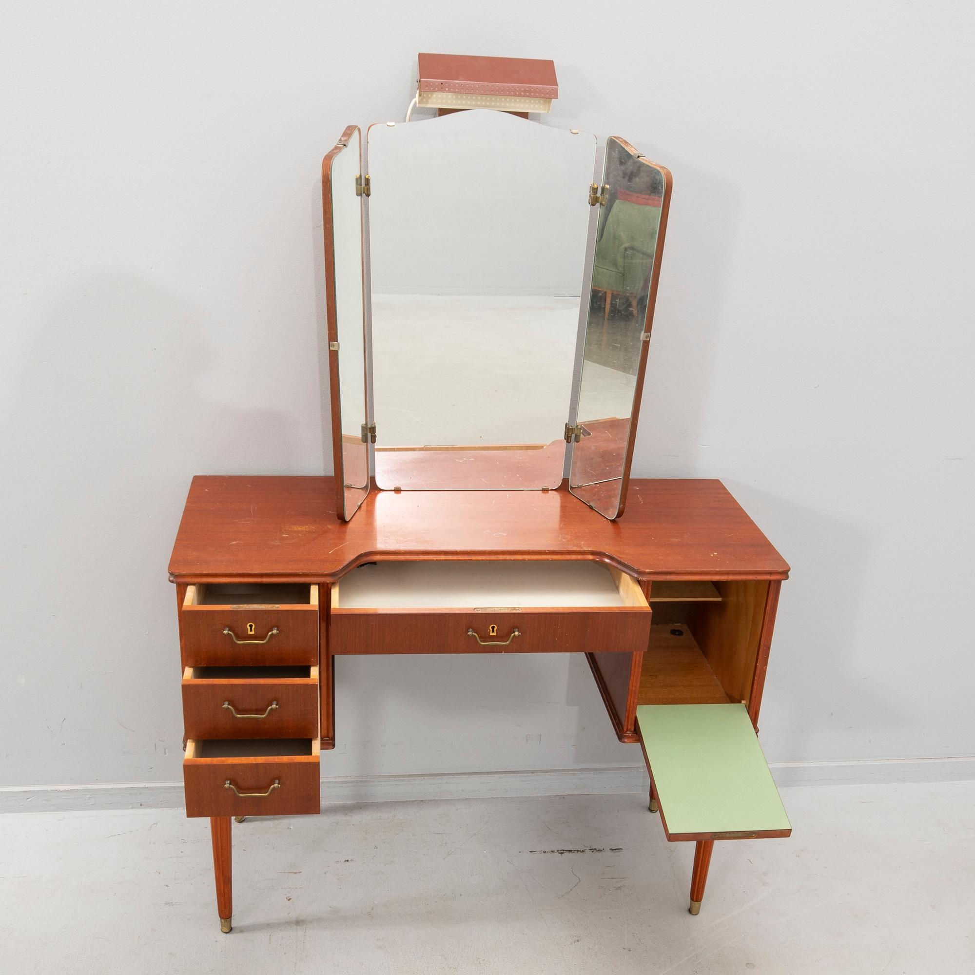 Dressing table/Vanity table 1950s.