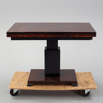 Otto Wretling, a 'Idealbordet' birch table, Umeå, 1930's.