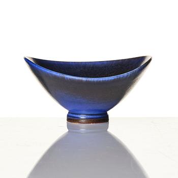 Berndt Friberg, a set of two stoneware vases and a bowl, Gustavsberg Studio 1950s-60s.