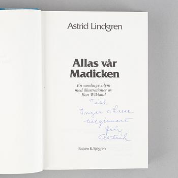 Samling barnböcker med dedikationer, 10 st, bl a Astrid Lindgren. Proveniens: författarparet Inger och Lasse Sandberg.