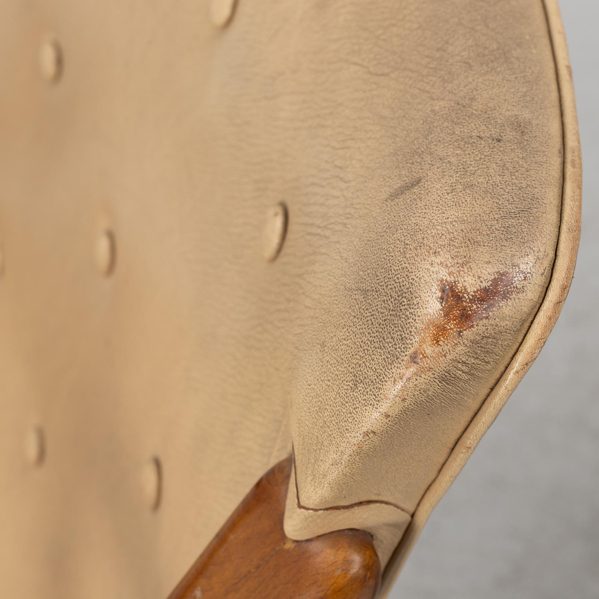 Axel Larsson, karmstolar, ett par, modell 1208, Svenska Möbelfabrikerna Bodafors.