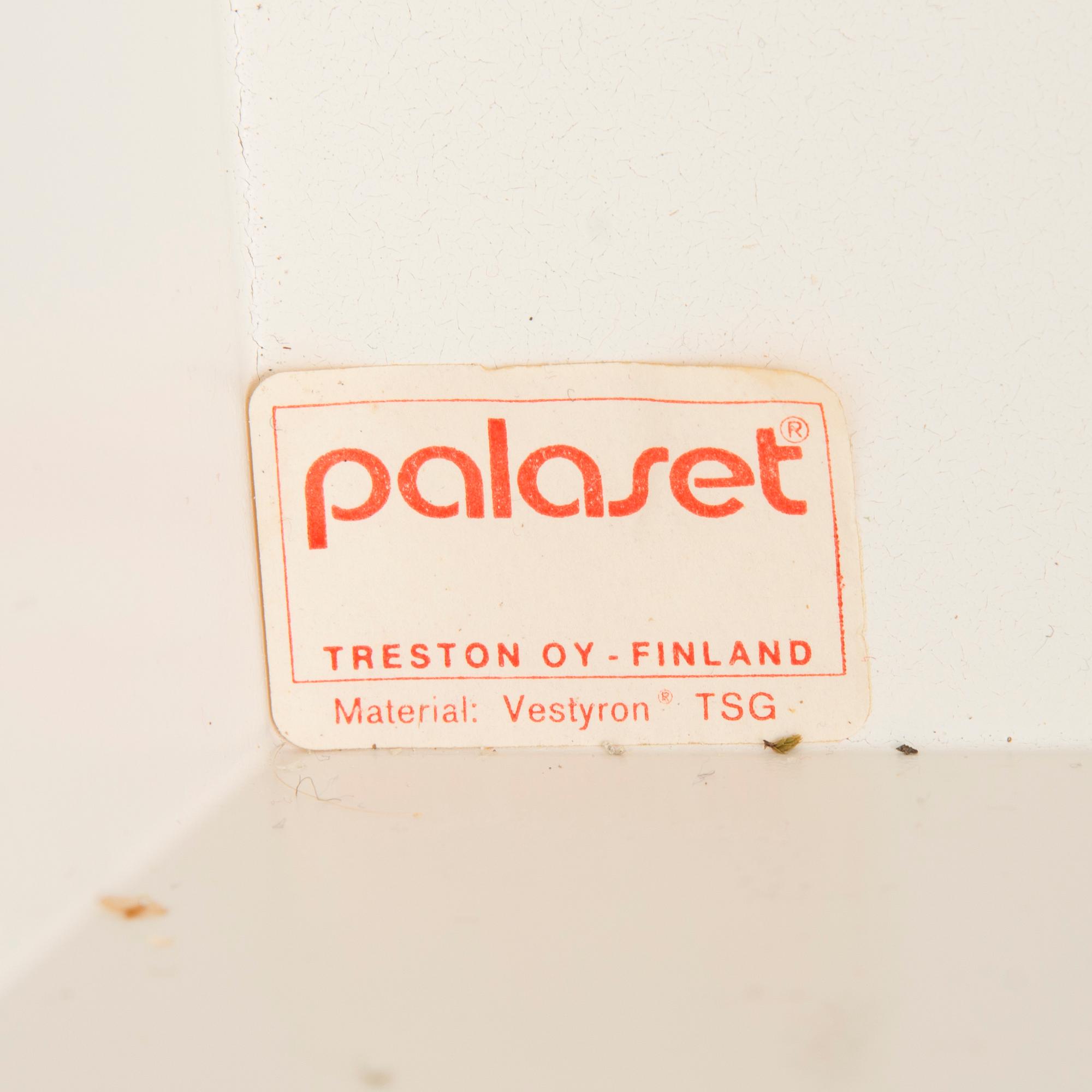 RISTOMATTI RATIA, SÄILYTYSLAATIKOT, 14 kpl "Palaset", Treston 1970-luku.
