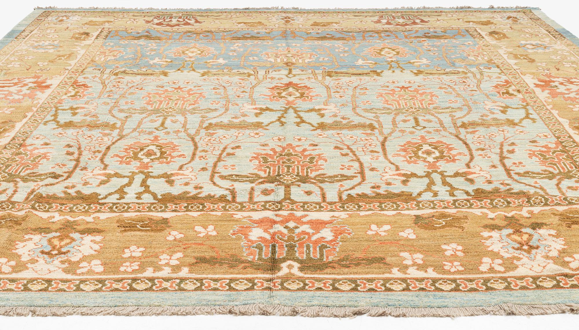 Matta, persisk, Sultanabad / Arts and Crafts mönster, 433 x 405 cm.