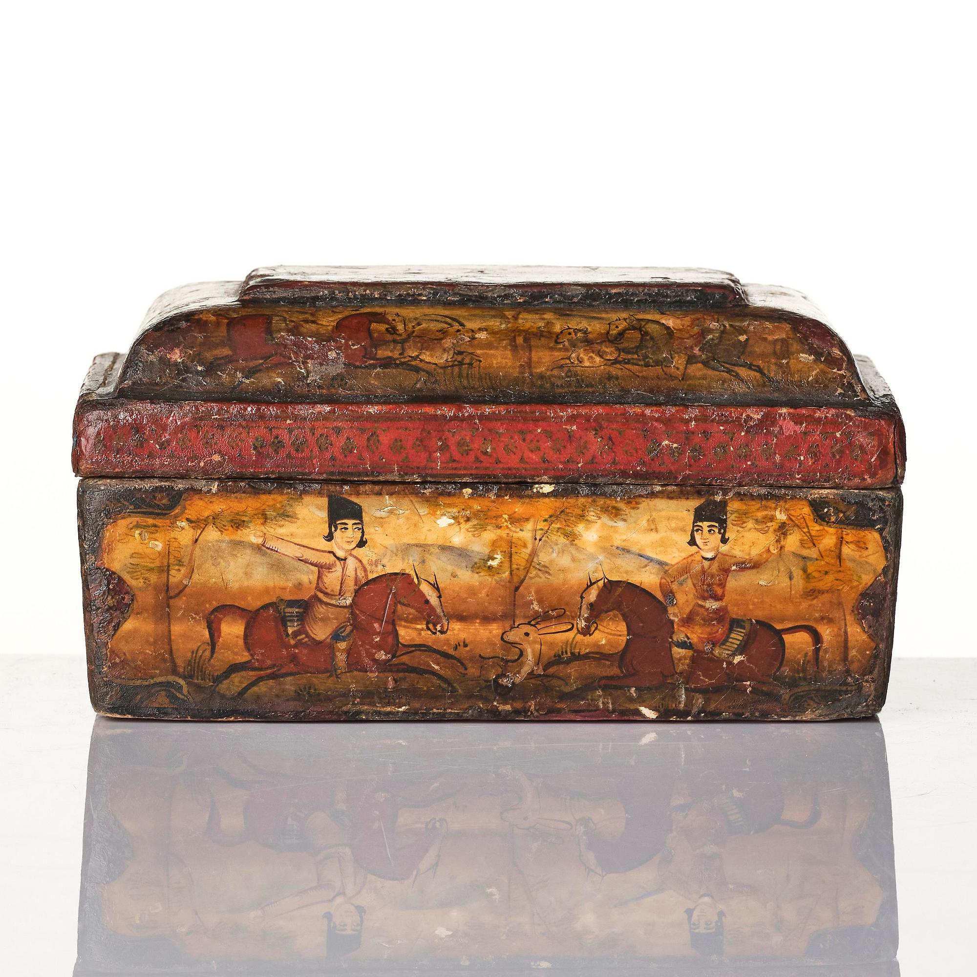 Qalamdan, lackerad papier maché, Persien, Qajardynastin, 1800-talets första hälft.
