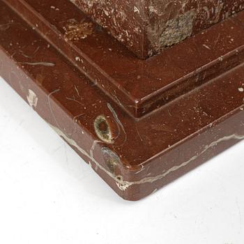 Ljusstake, empirestil, sent 1800-tal.
