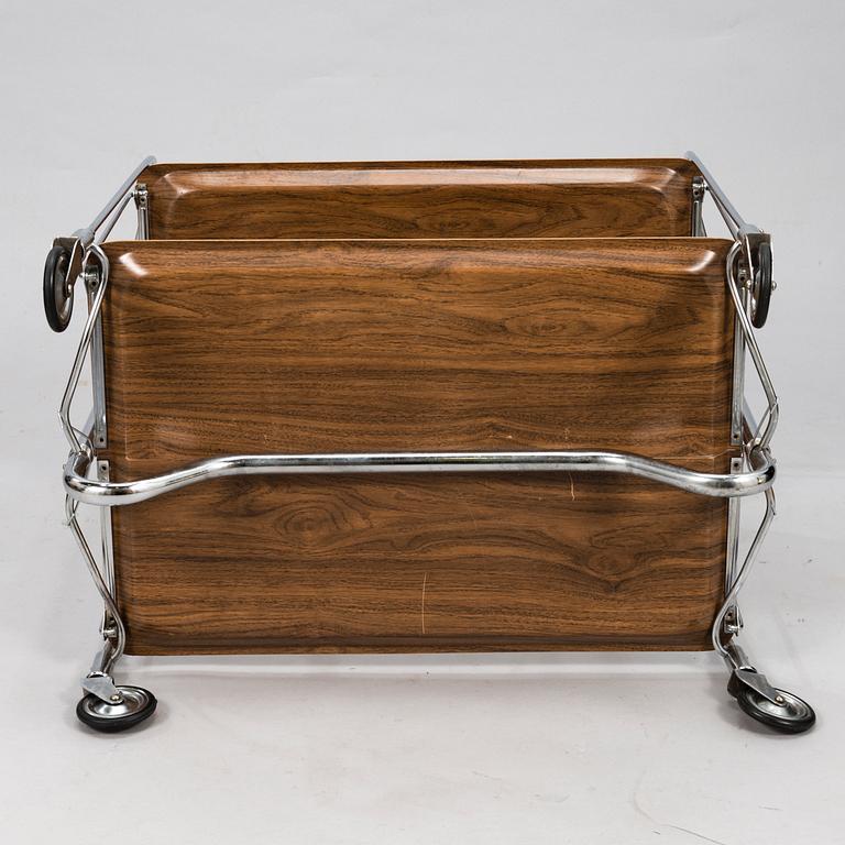 SERVERINGSVAGN, 1900-TALETS MITT.