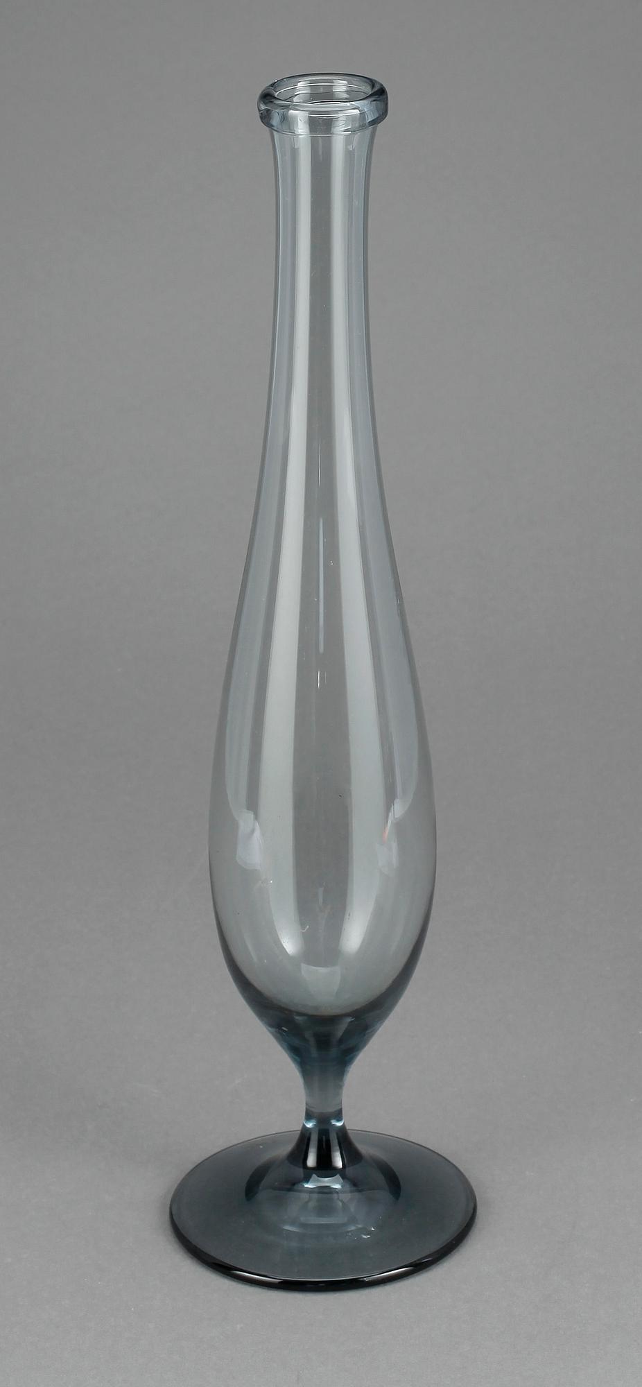 VAS, glas, Vicke Lindstrand, Kosta, signerad.