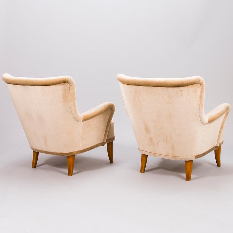 CARL-JOHAN BOMAN, a pair of 1940's armchairs for Ab Boman Oy.