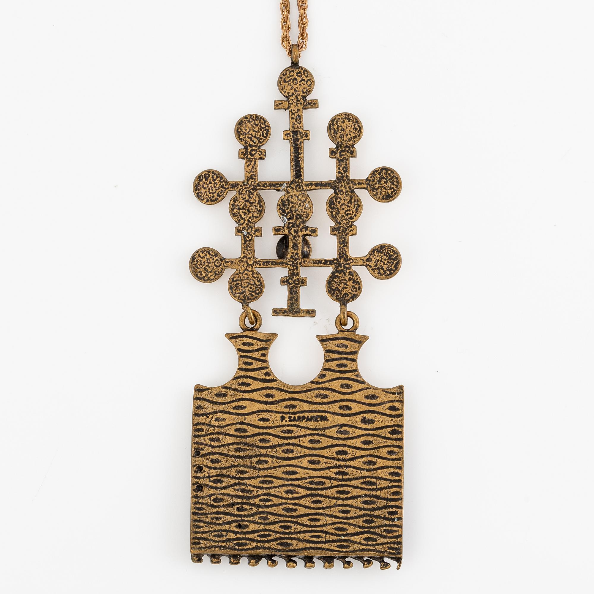 Pentti Sarpaneva, collier, brons.