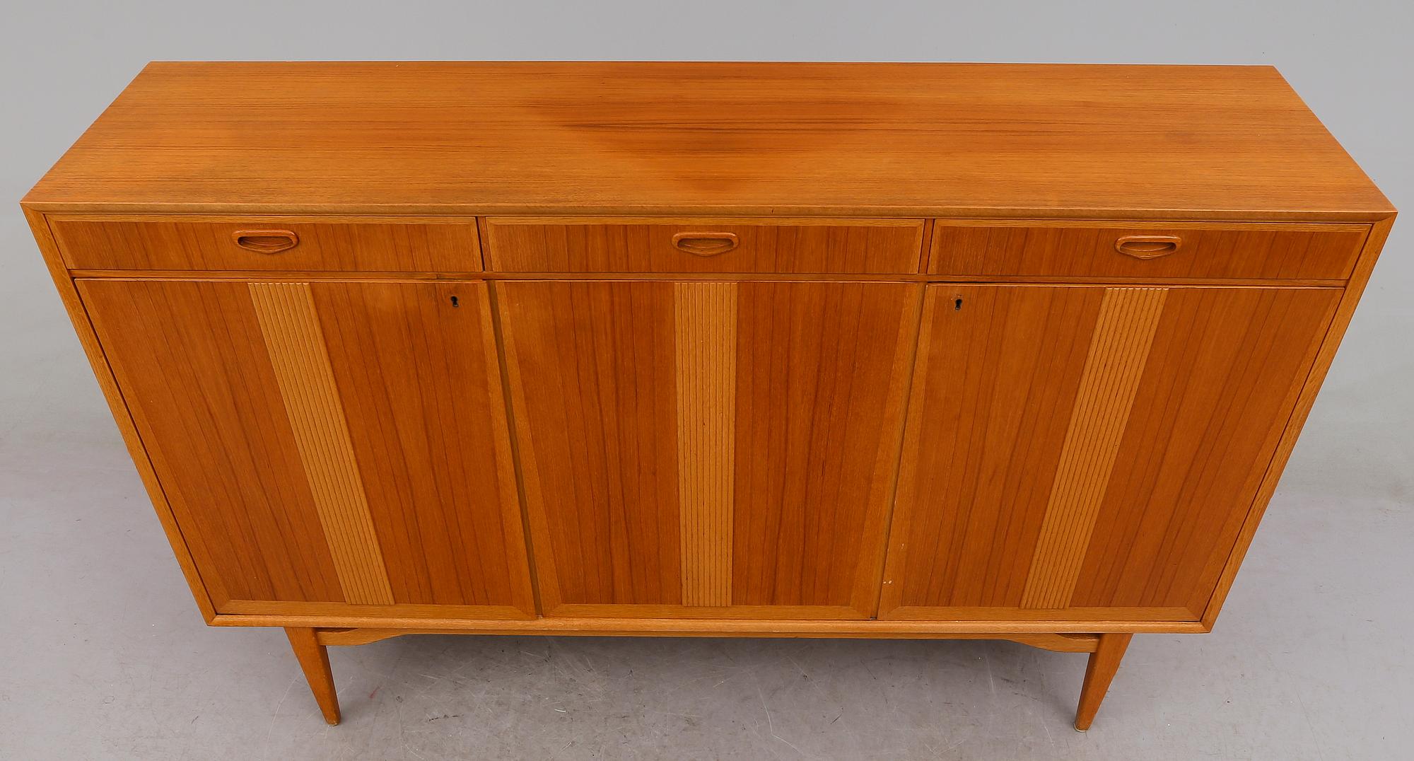 SIDEBOARD, 1900-talets andra hälft.