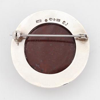 CECILIA JOHANSSON, brosch med cabochonslipad jaspis, Göteborg, 1971.