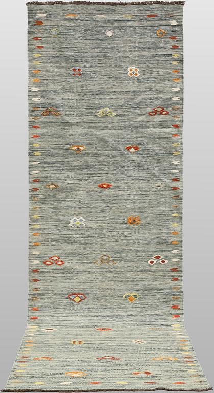 Gallerimatta, Kelim, 294 x 83 cm.