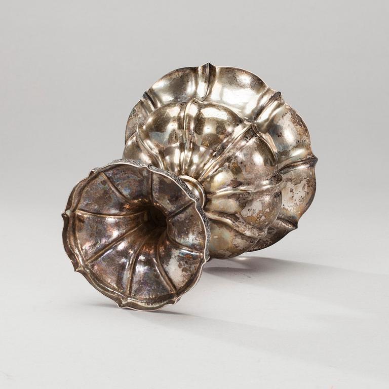 SOCKERSKÅL, silver, Erik Leander Holm (1842-1881), Nystad 1854. Vikt 239,7 g.