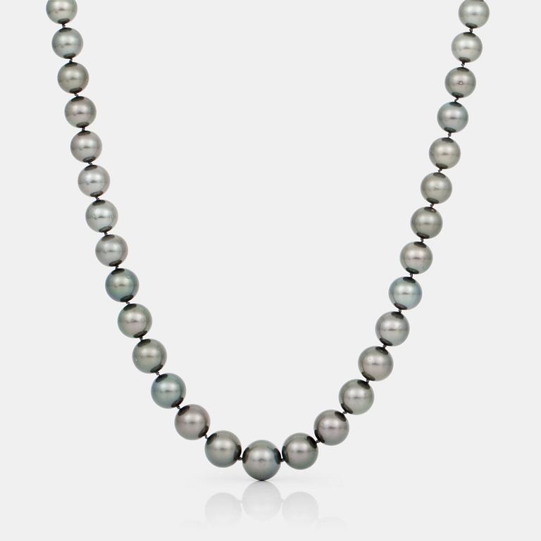 A cultured Tahiti pearl and brilliant-cut diamond necklace.