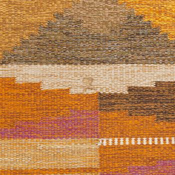 Ingegerd Silow, a flat weave rug, IS, c. 225 x 167 cm.