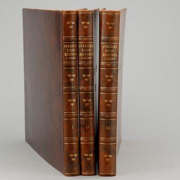 BÖCKER, 3 vol, "Sveriges krigshistoria i bilder, text Gustaf Björlin, utgiven av John M. Påhlman, Stockholm, 1917-19.