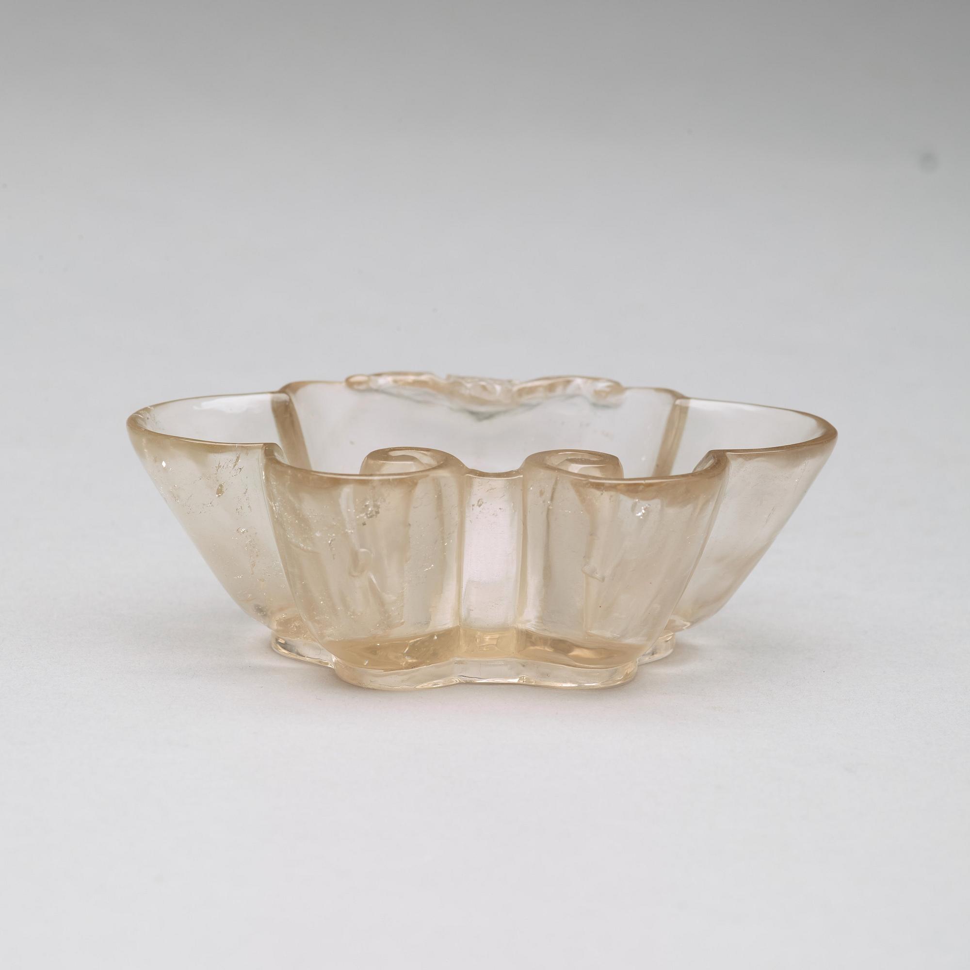 A rock chrystal brush washer, Qing dynasty, 19th Century.