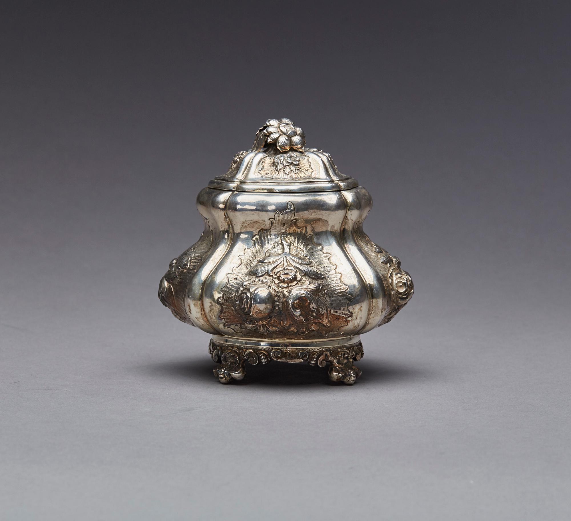 SOCKERSKÅL, sterling silver, Wiener Silversmide. Jarosinski & Vaugoin, Wien, Österrike.Vikt ca 446 g.
